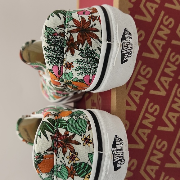 Vans Kids Multi-Tropic Classic Slip On Shoes Size 2.5 NWT - Picture 3 of 8